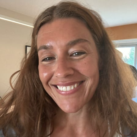 Portrait d'une habitante du Petit Bayonne ayant comparé ses devis de diagnostic